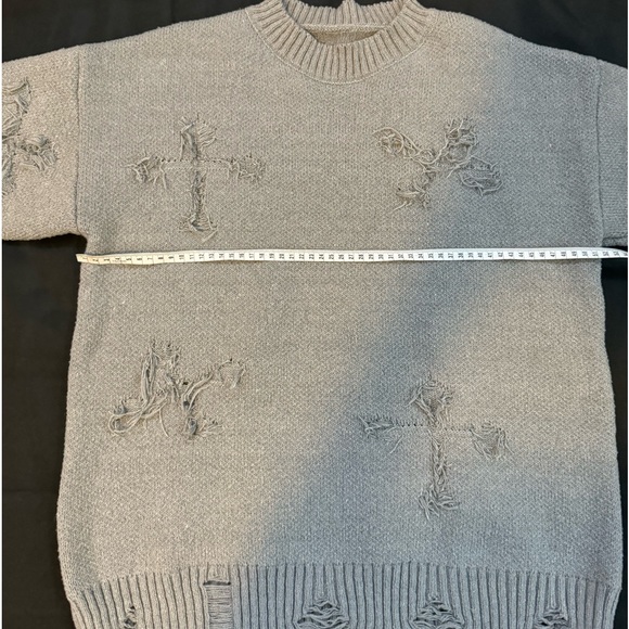 Cross embroidery Long sleeve - Picture 5 of 5